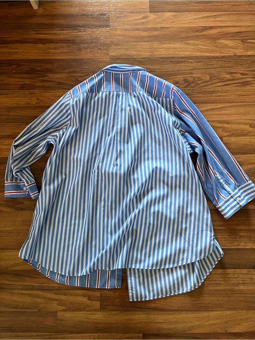 Lands' End Blue and White Multi-Stripe Button-Down Shirt with Red Accents - Picture 7 of 7